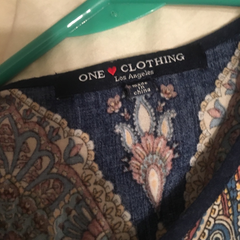 Dress - Picture 4 of 6